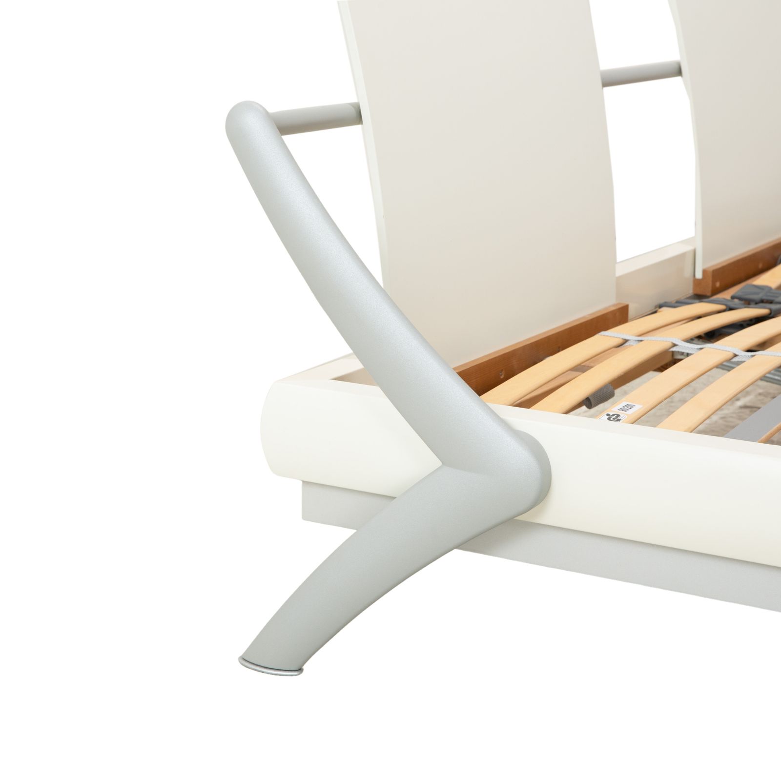 photo furniture Lit Hülsta en bois, blanc, crème, argenté, verre, 180x200