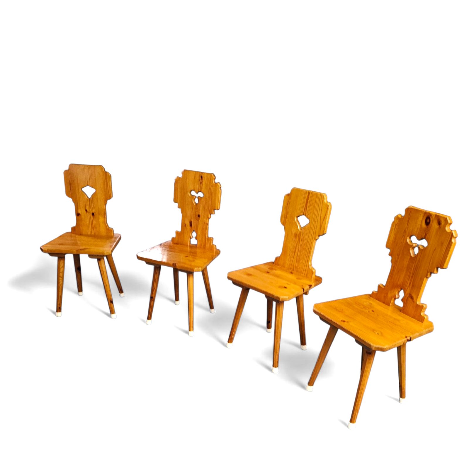 4 X Folk / Tyroler / Pine Wood Chairs / 1970 photo furniture