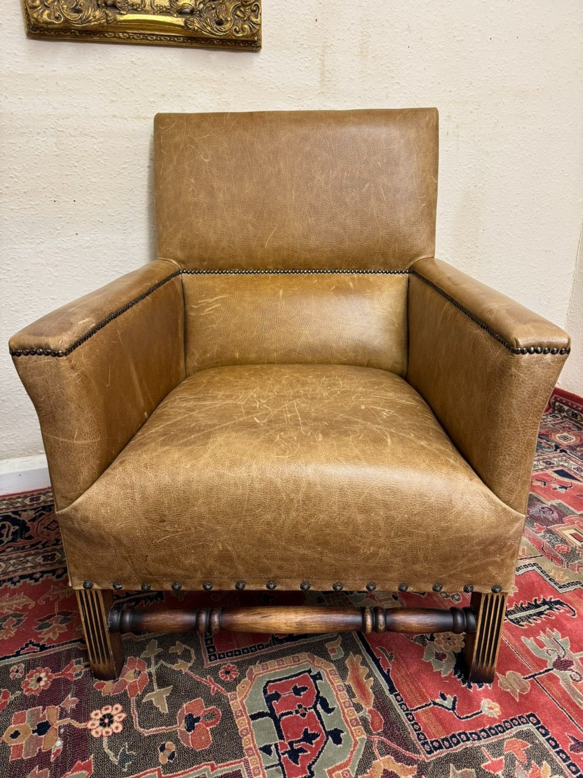 Stunning Pair Of Oak Framed Leather Upholstered Armchairs photo buy