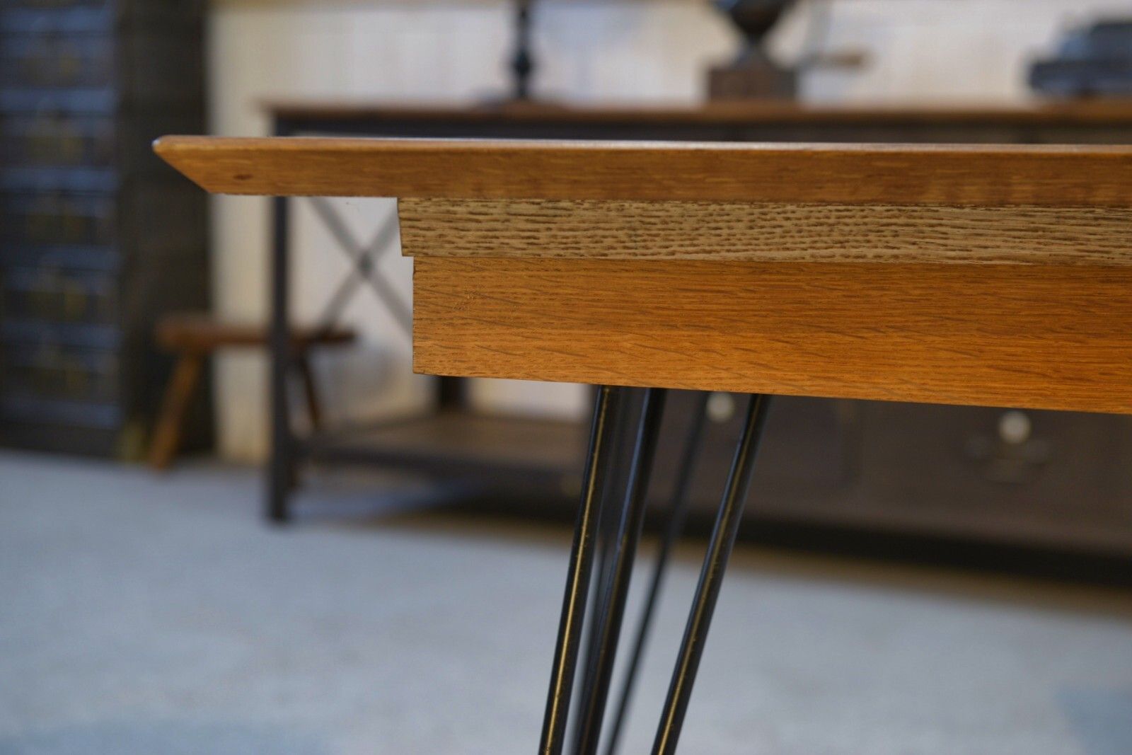 photo furniture 1960's Italian Design Cast Iron Bronze Oak Table And Stand