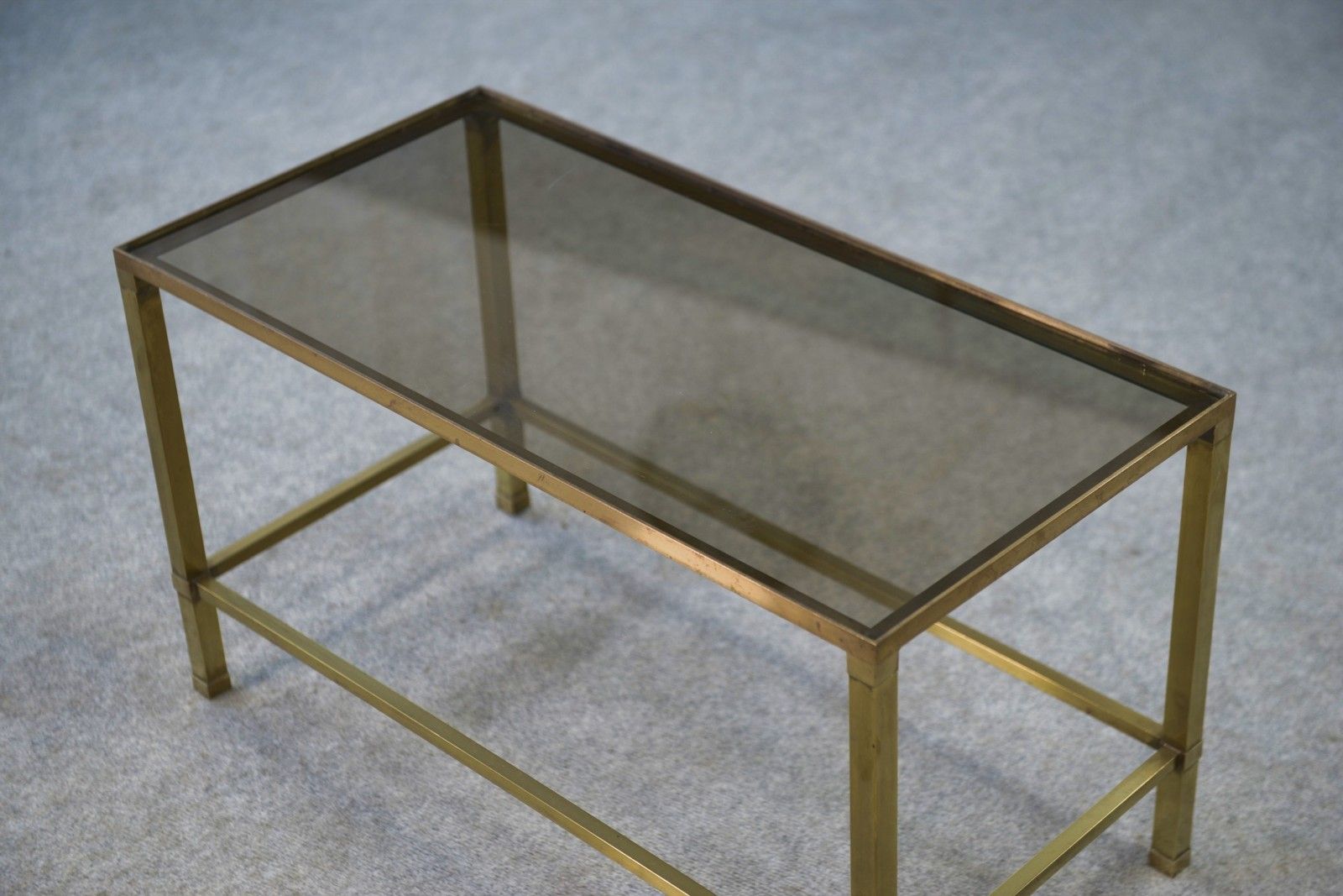photo furniture 1950's Brass And Smoked Glass Coffee Table