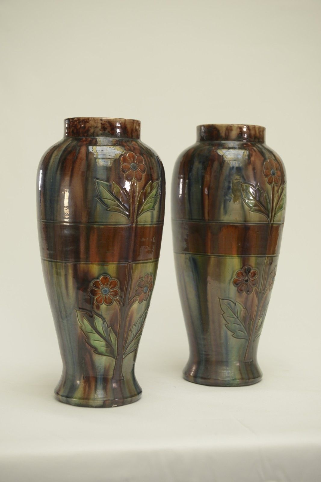 Pair Of Early 20th Century Slipper Vases Stamped Belgium 158 photo vinterior