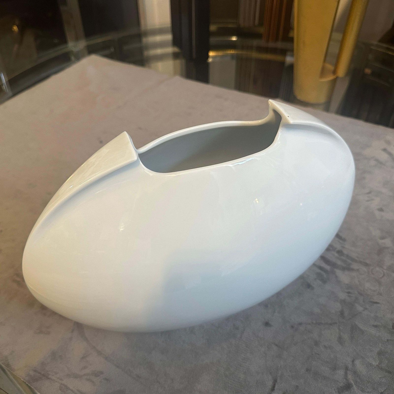 Home Decor 1990s Minimalist White Porcelain Tasca Vase By Lino Sabattini For Rosenthal photo