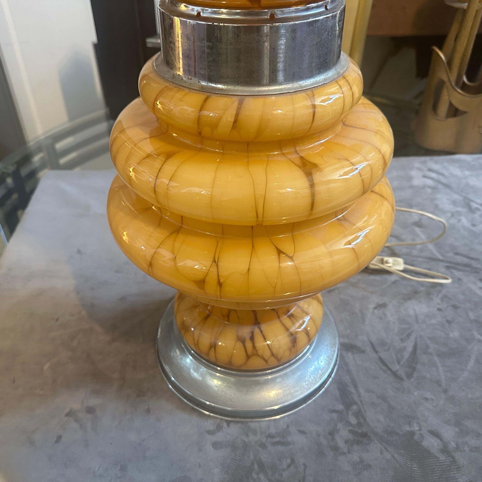 photo vintage 1970s Space Age Yellow Glass And Metal Table Lamp Carlo Nason For Mazzega