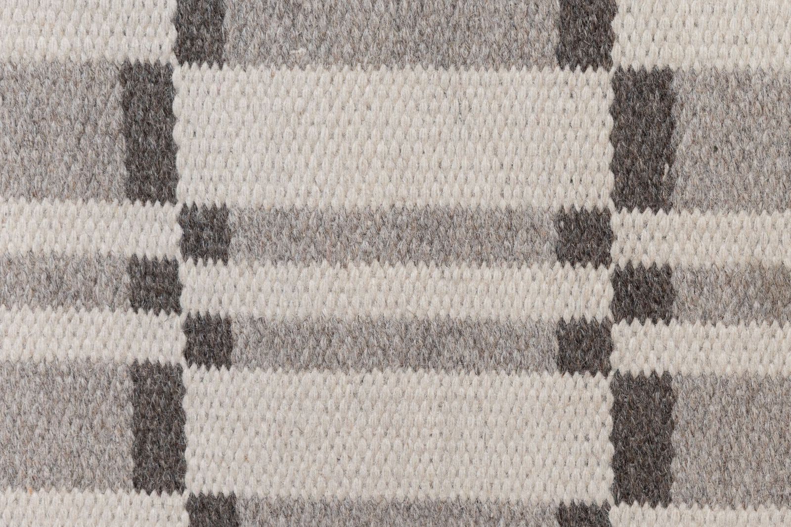 Large Chequered Swedish Kilim photo 1880.0