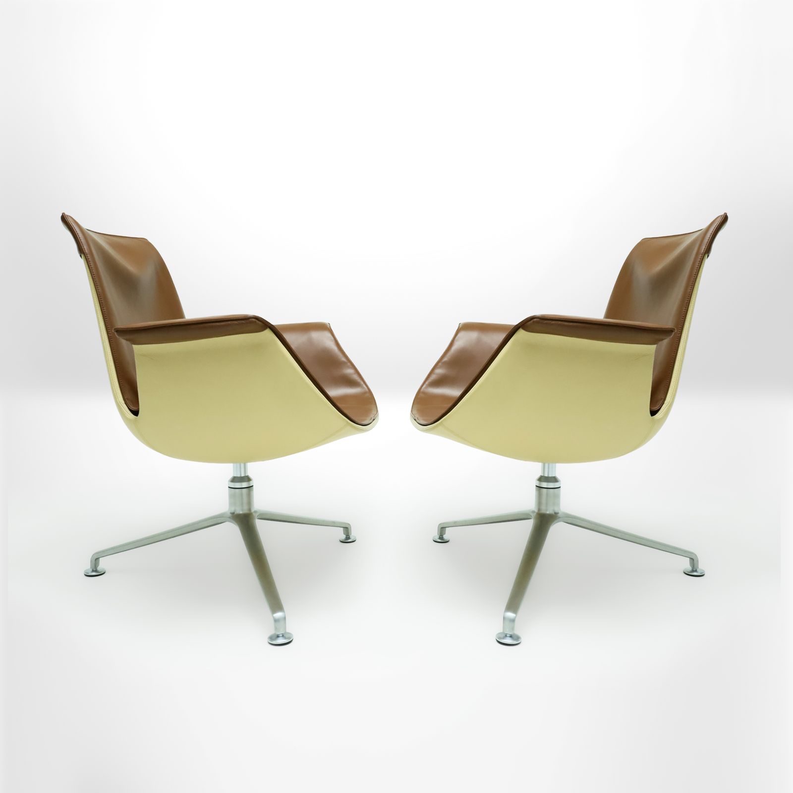 Preben Fabricius And Jorgen Kastlhom Two Tone Leather Fk Lounge Chairs For Walter Knoll photo Furniture