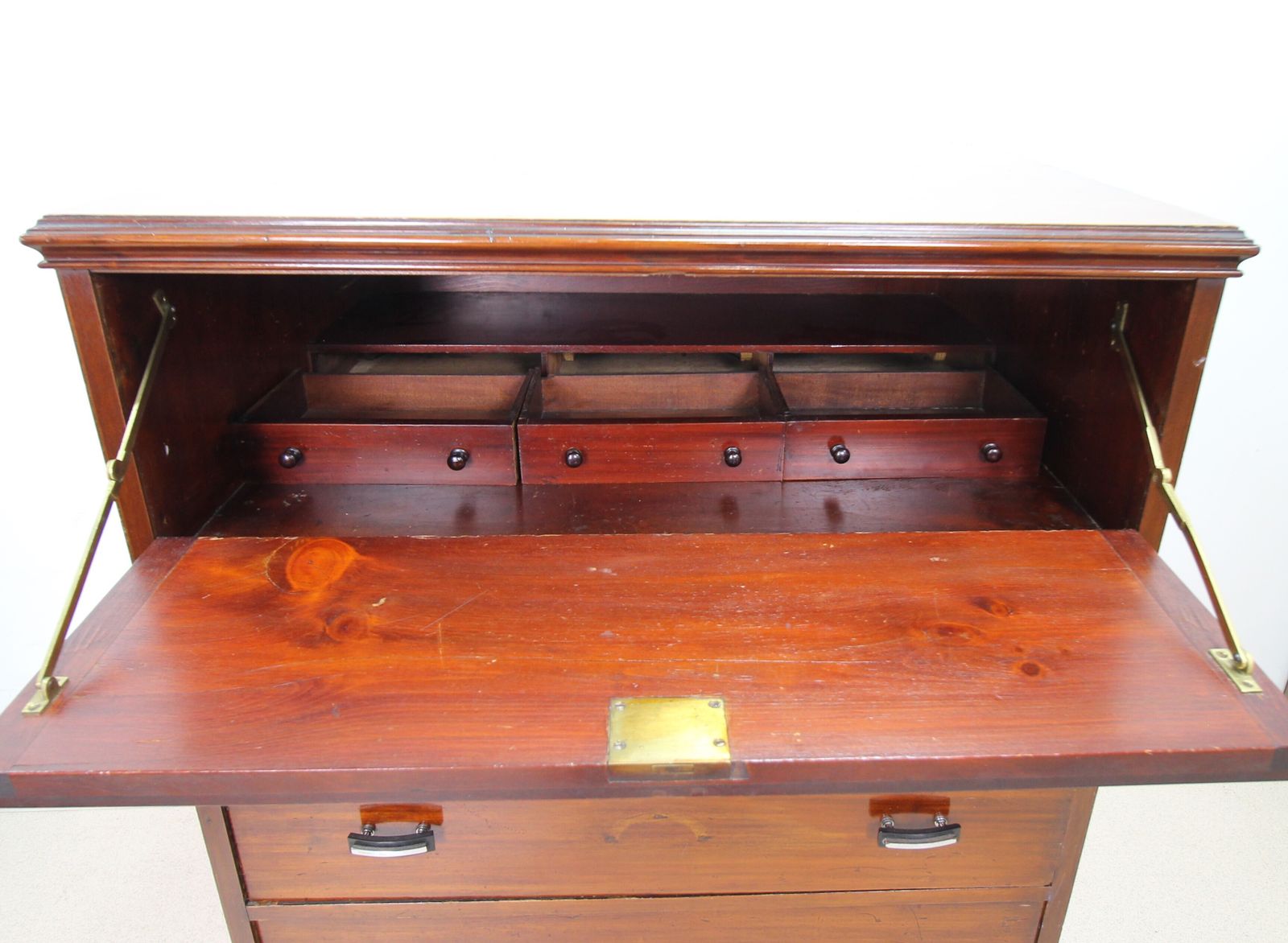 photo vintage Large Art Deco Mahogany Secretaire Chest Of Drawers With Drop Front