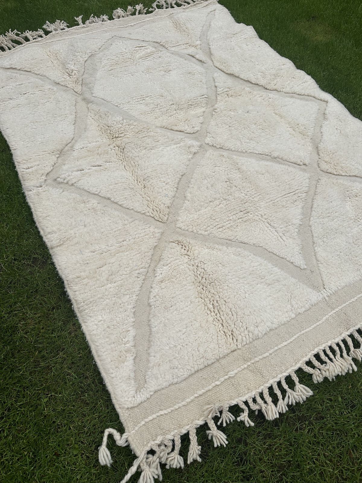 Moroccan Berber Cream Wool Rug Beni Ourain Atlas Carpets photo buy