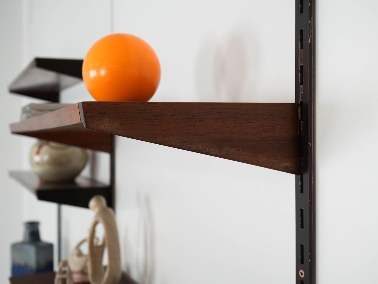 photo vintage Vintage Wandkast, Deens Design, Ca. Jaren 1960, Ontwerper: Kai Kristiansen, Fabrikant: Fm Møbler