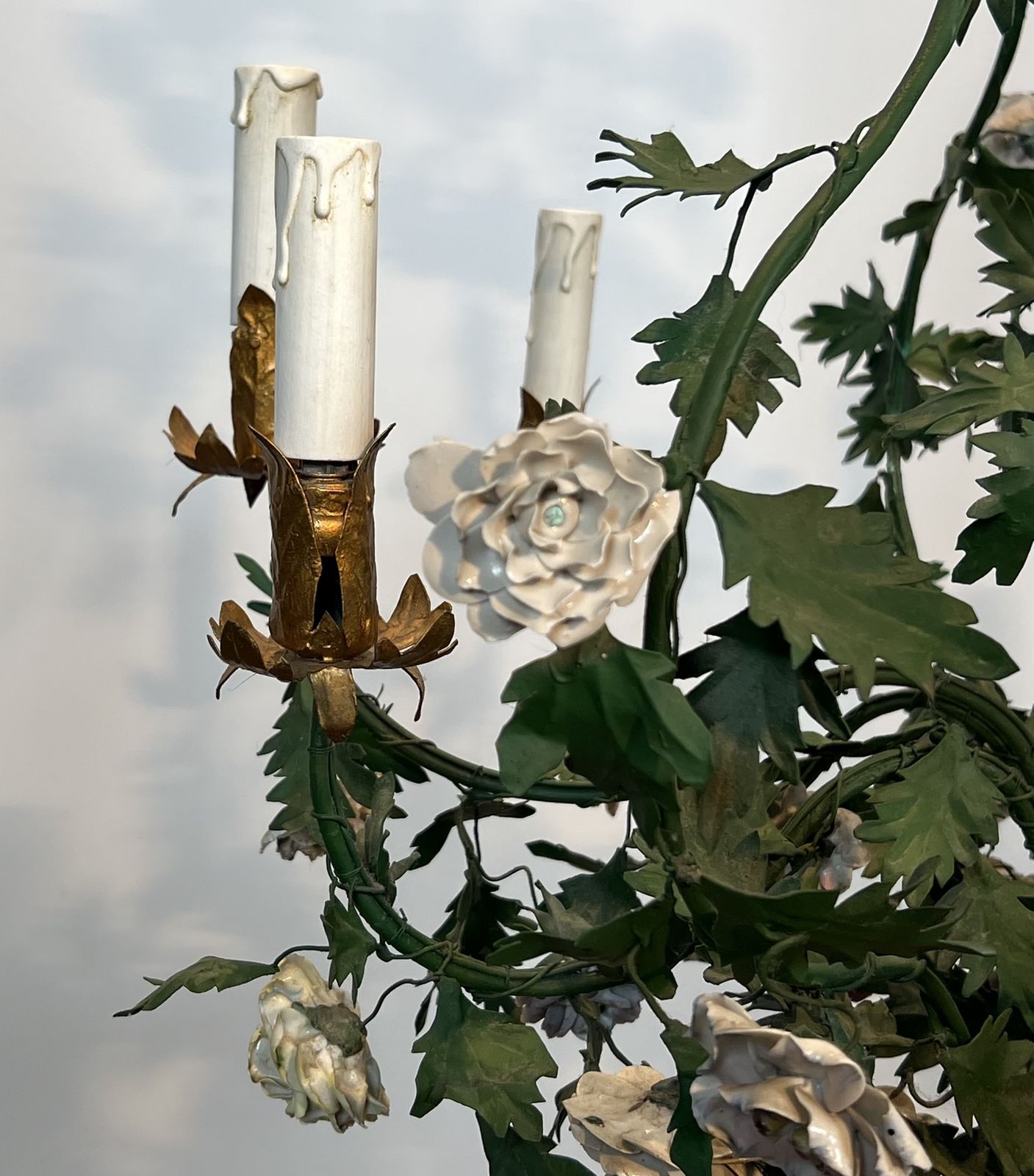 Important Louis XVI Style Brass Basket Chandelier In Green Lacquered Metal Foliage And Meissen Porcelain Flowers photo vintage
