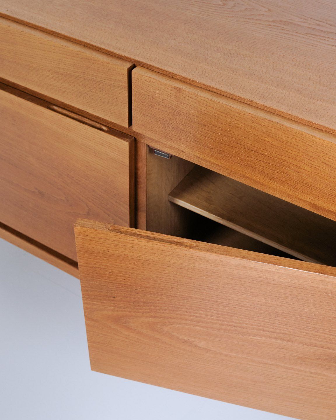 Sideboard   Oak   Ib Kofod Larsen   Model Fa66   Faarup Furniture Factory   1960s photo 5295.0