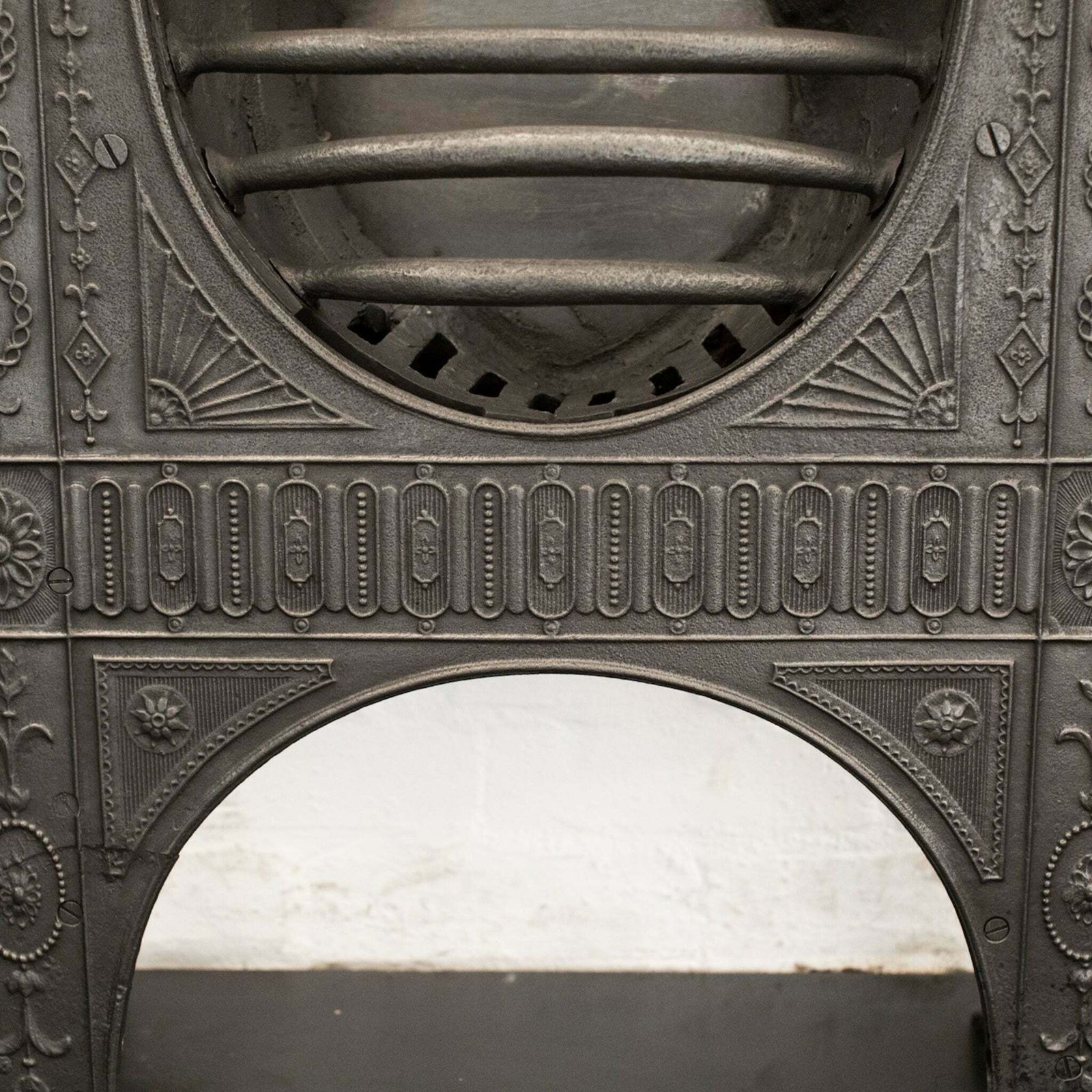 Antique Large Georgian Cast Iron Hob Grate photo 2200.0