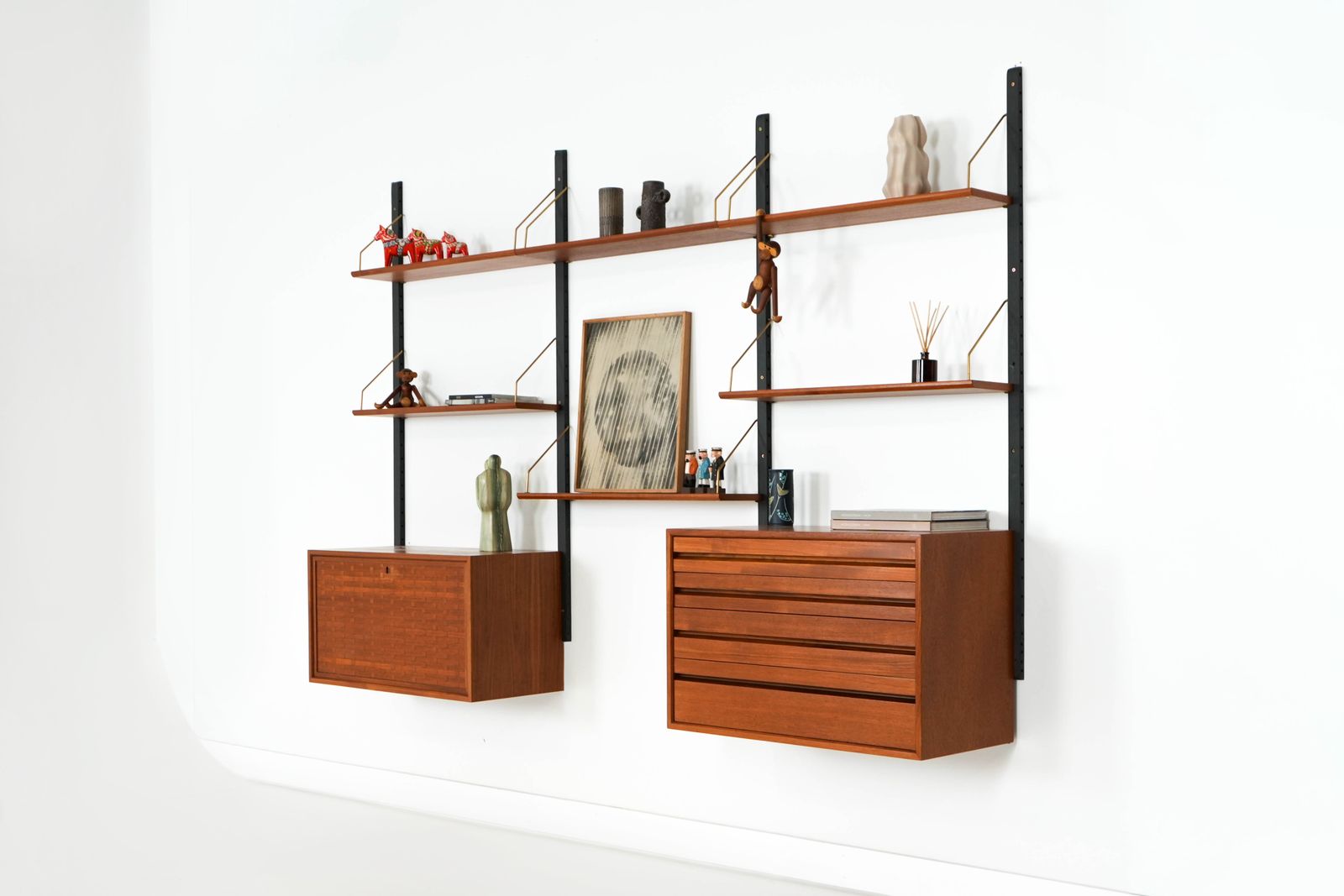 Teak Modular Shelving Unit, Danish Design, 1960s, Designer: Poul Cadovius photo 3319.0