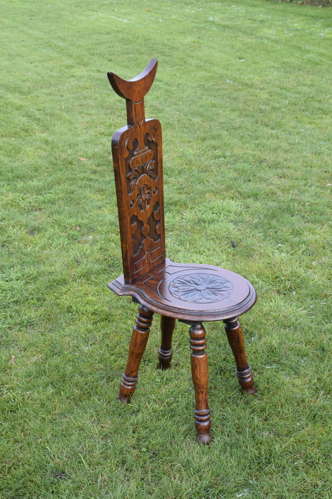 Carved Oak Spinners Chair, 1800s