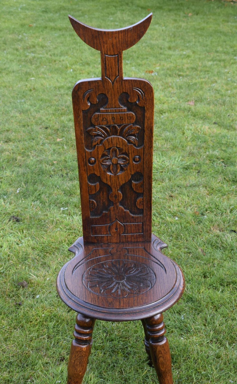 Carved Oak Spinners Chair, 1800s photo Furniture