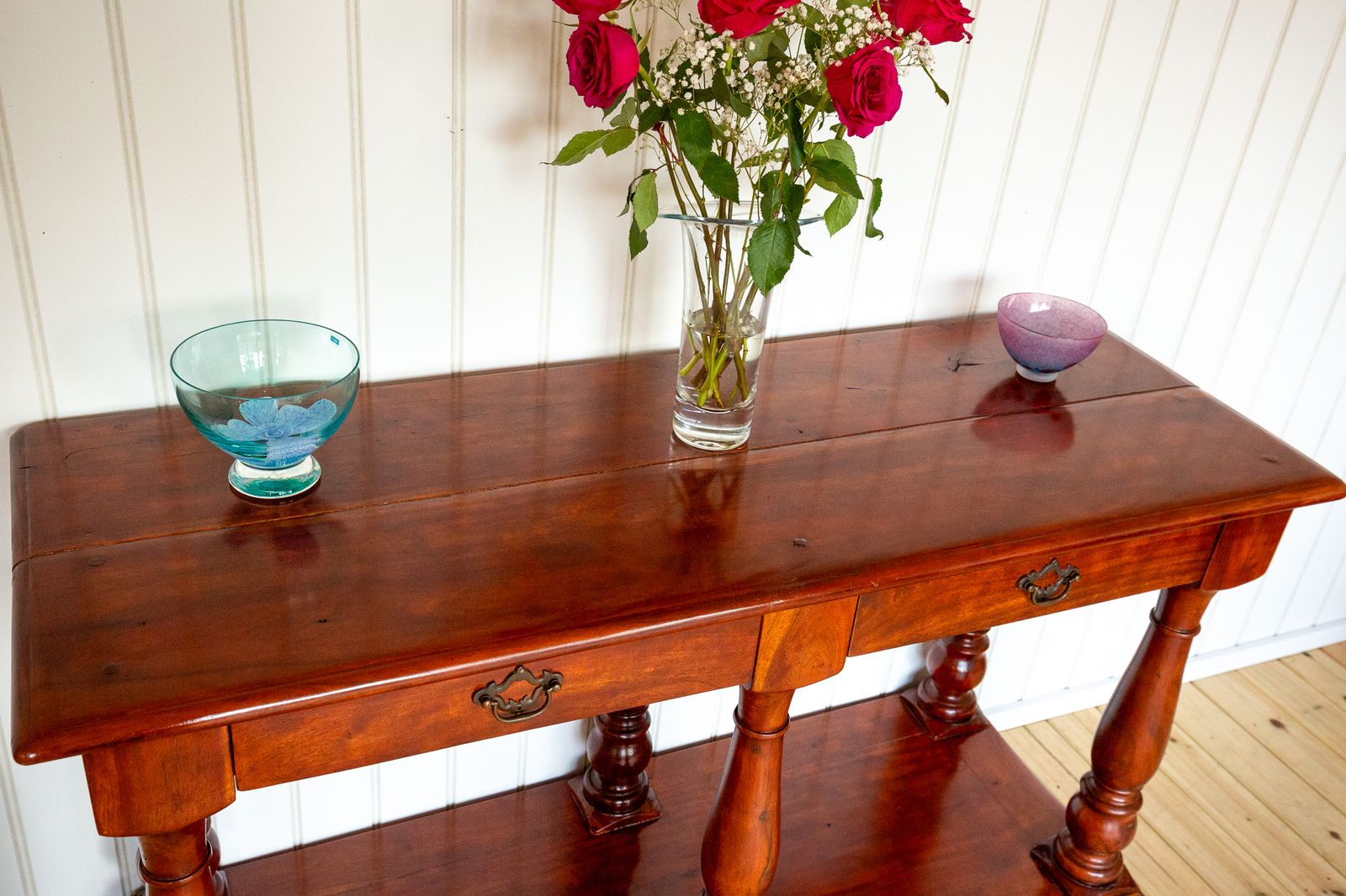 photo vintage Server Console Tabl.E Potboard Dresser Base Sideboar.D Buffet Georgian Style By Theodore Alexander Fine Country House
