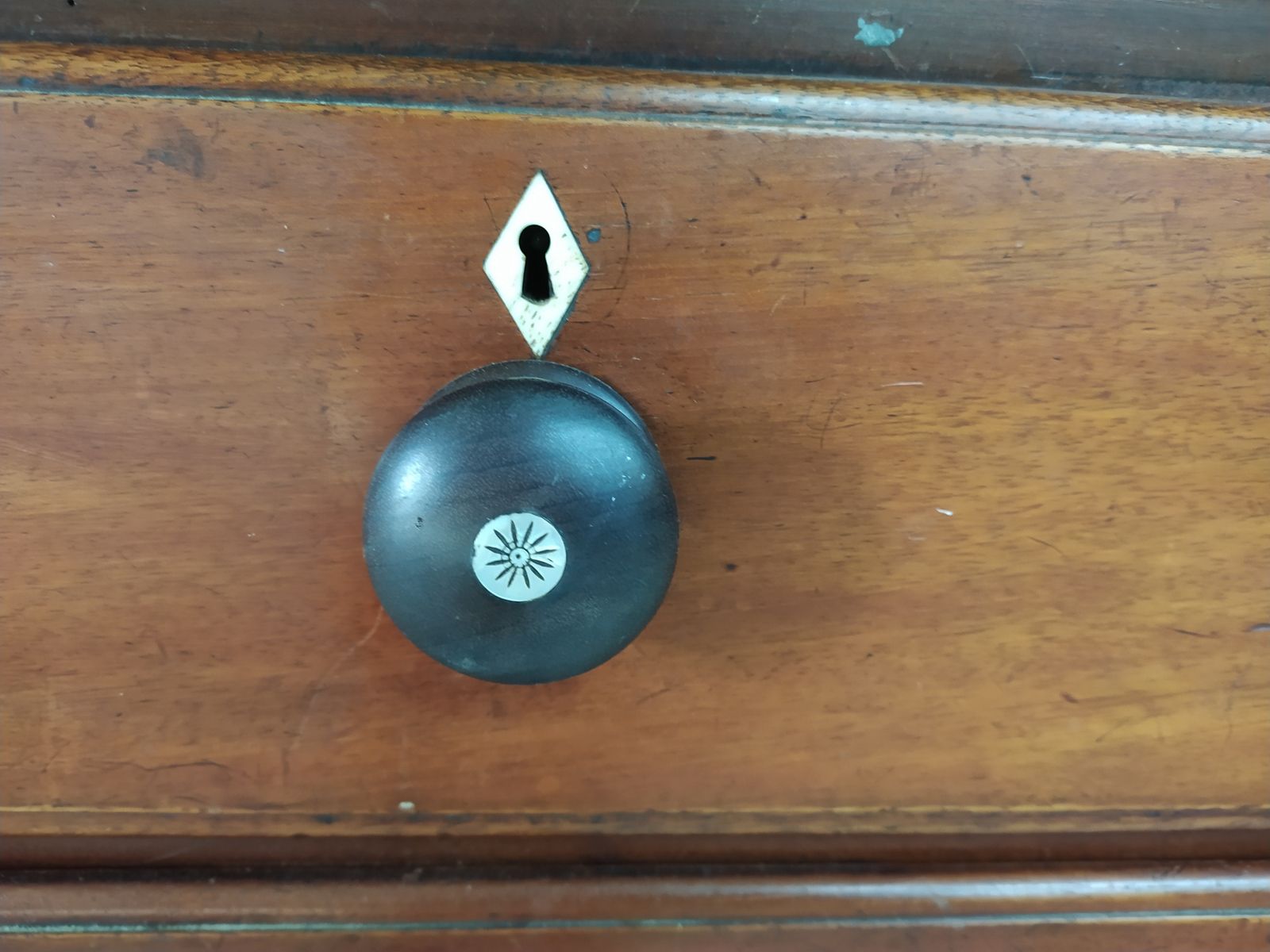 photo buy Large Victorian Chest Of Drawers, Mahogany