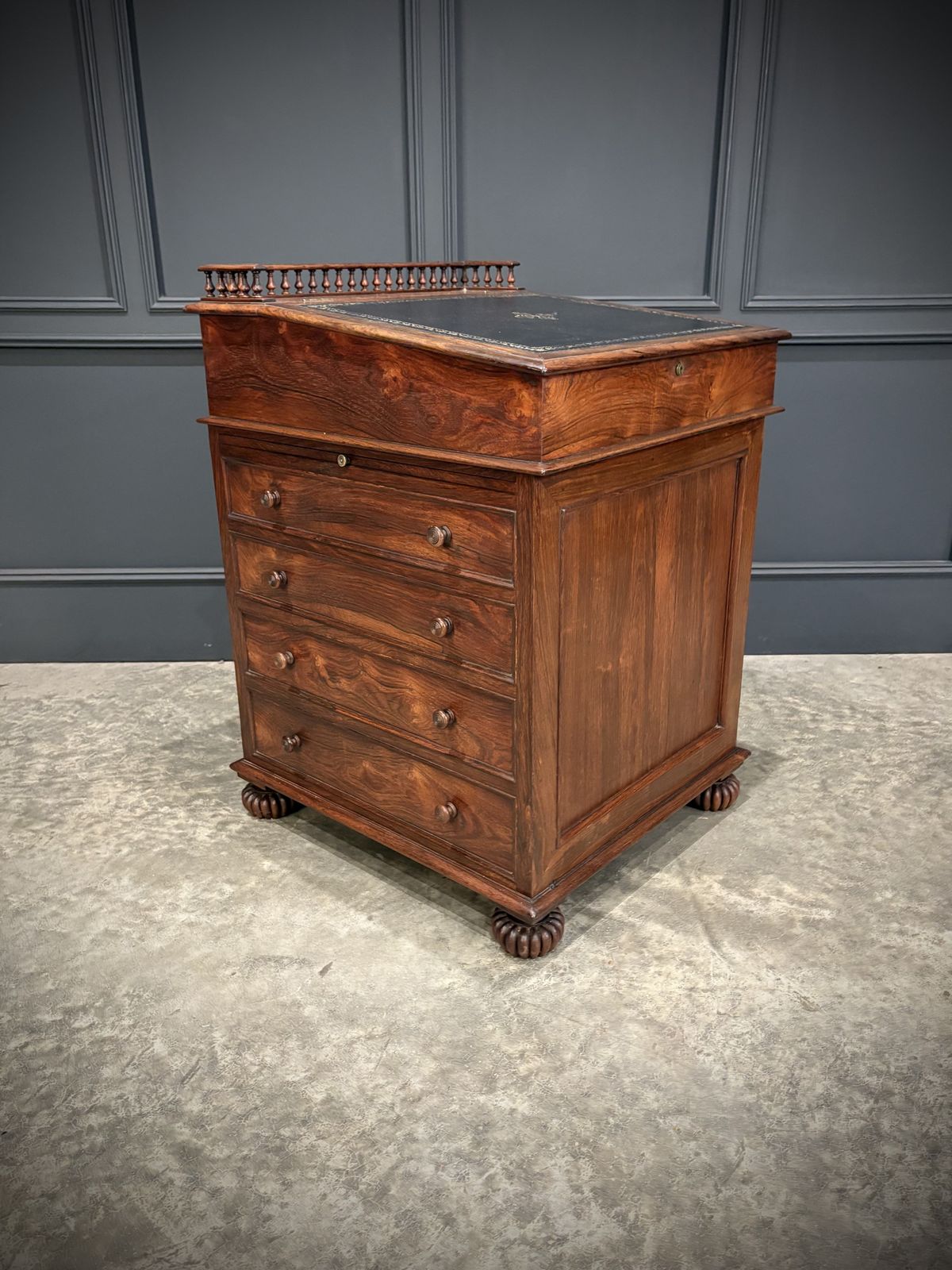 Large 19th Century Rosewood Davenport Desk photo furniture