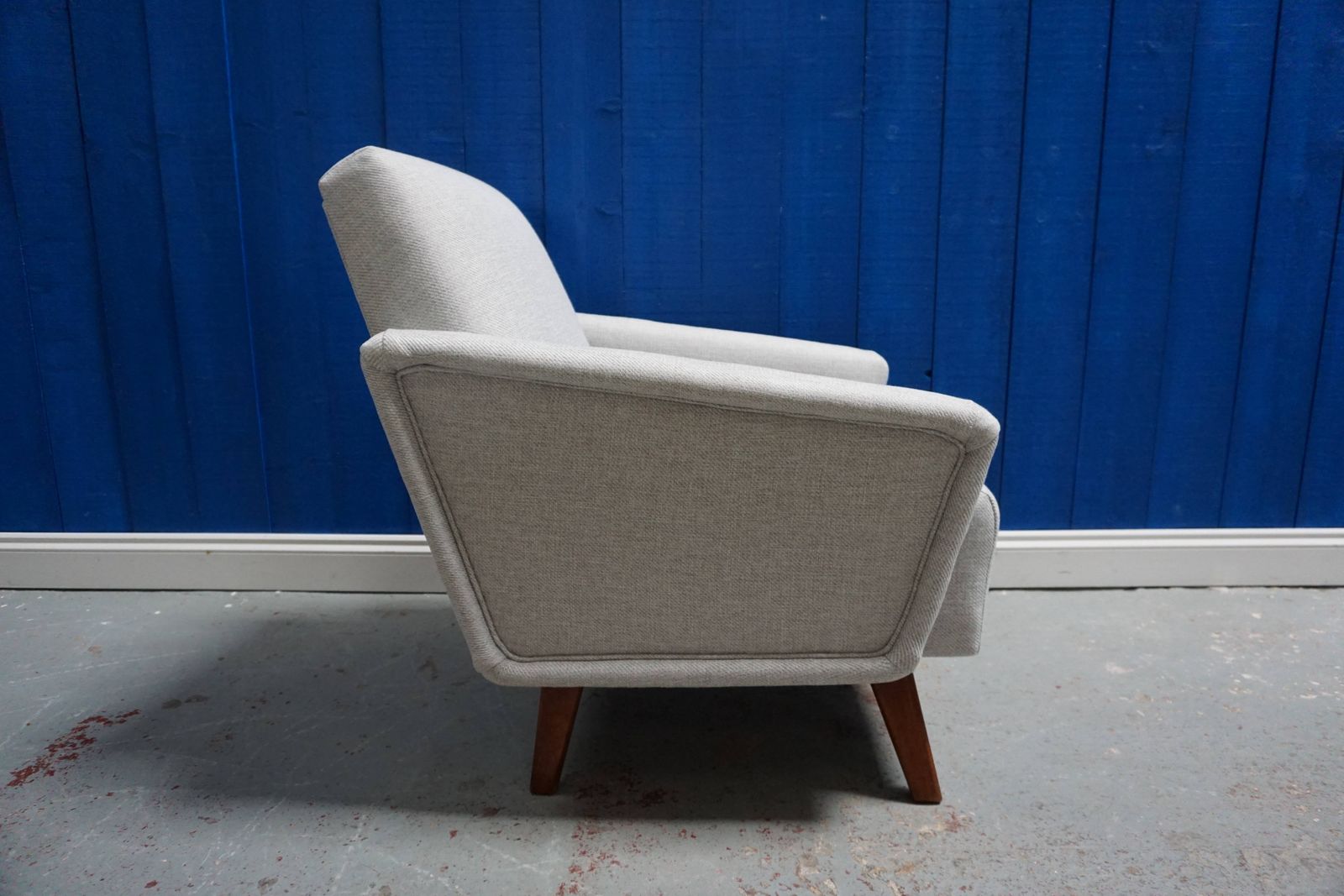 Mid Century Danish Lounger In Light Grey Tweed, 1960's photo Furniture