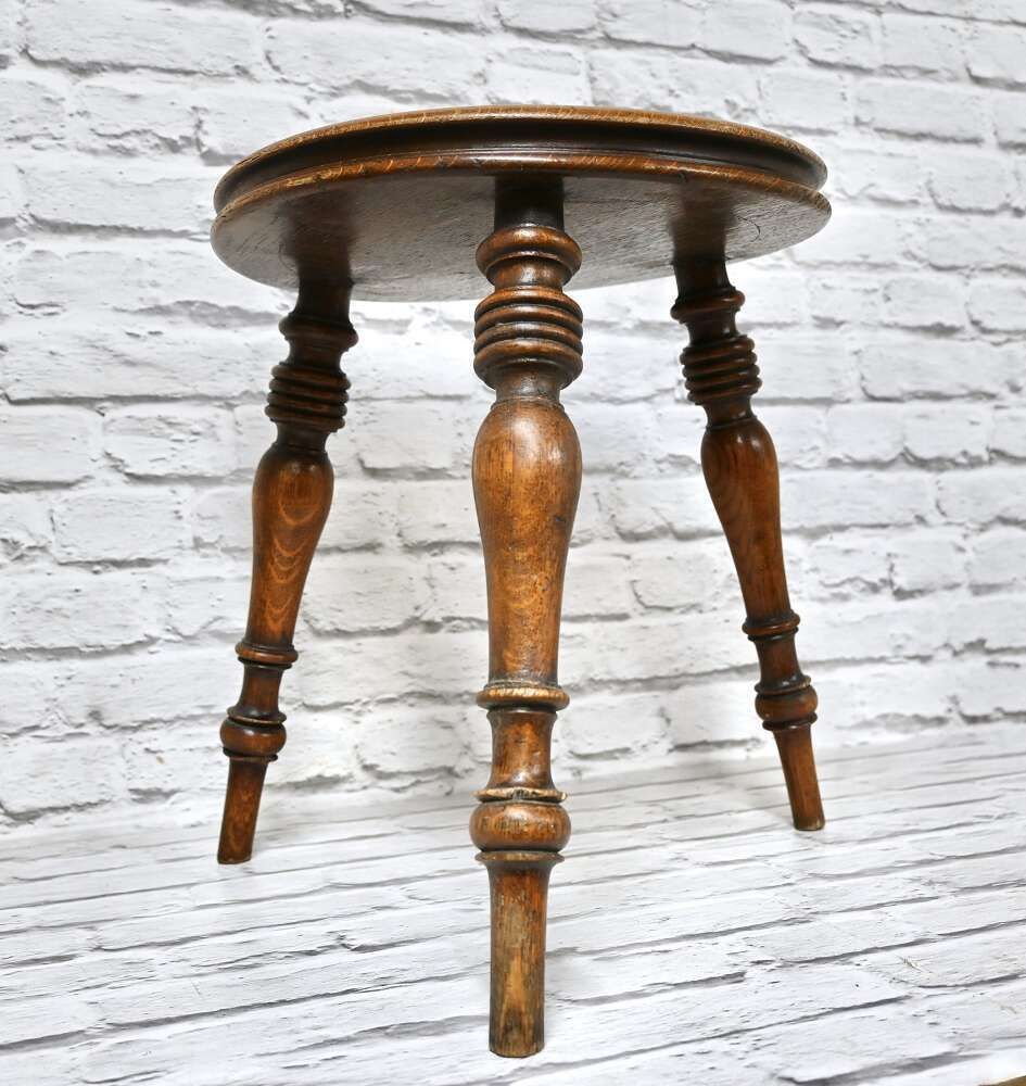 Early 19th Century Welsh 3 Legged Oak Stool photo furniture