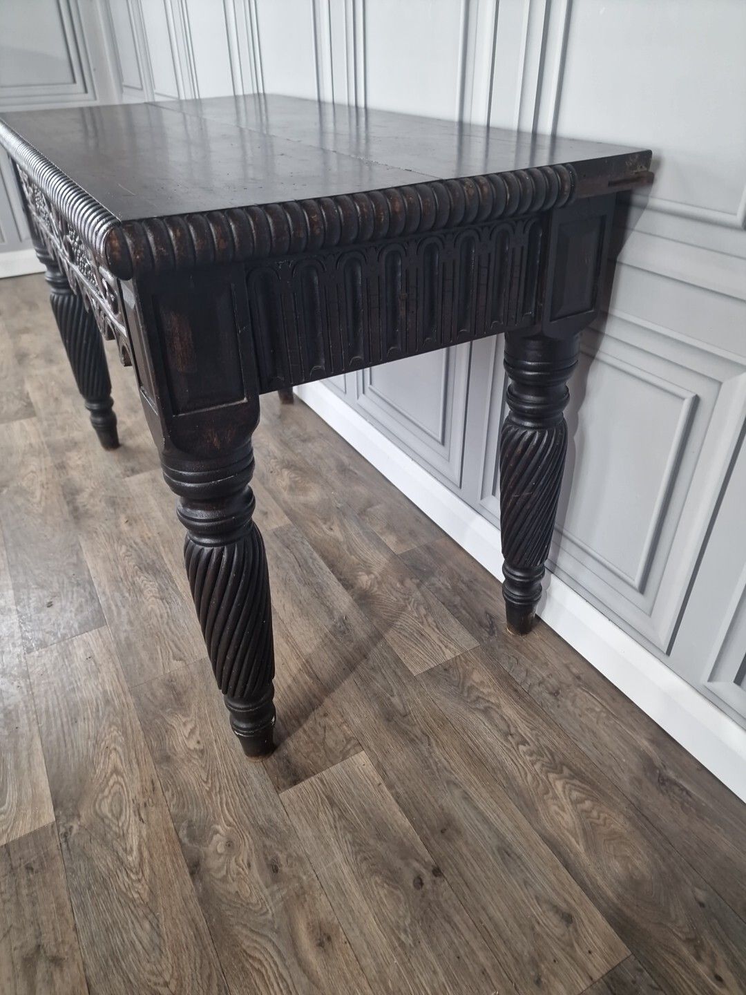 photo furniture Antique Victorian Table Desk Hand Carved Hall Entry Console Writing Solid Wood