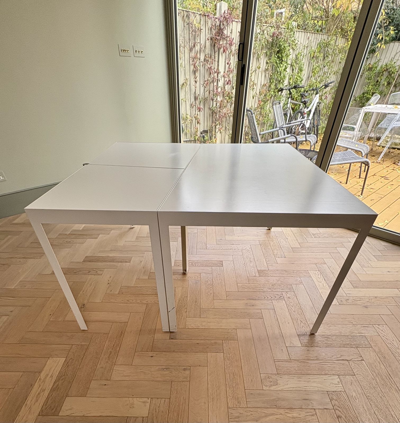 De Padova Campo D'oro Table, Designed By  Paolo Pallucco And Mireille Rivier photo buy