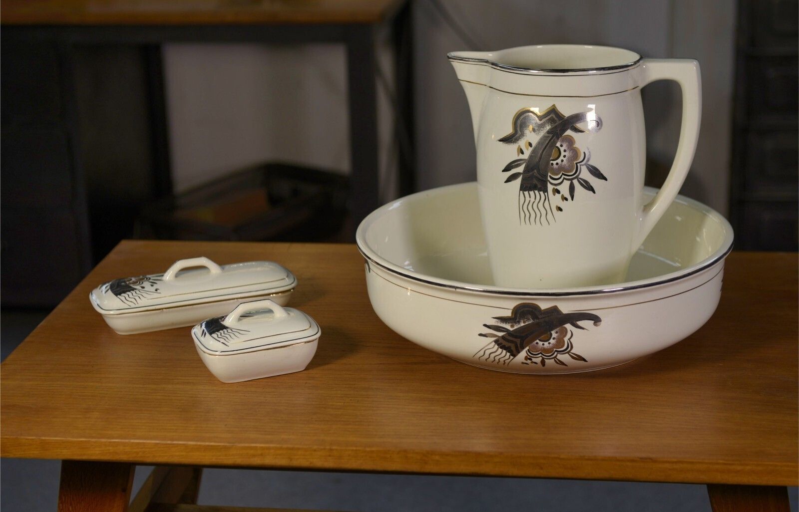 Boch And Louvière 1920 1930's Art Deco Decor Ceramic Toilet Set