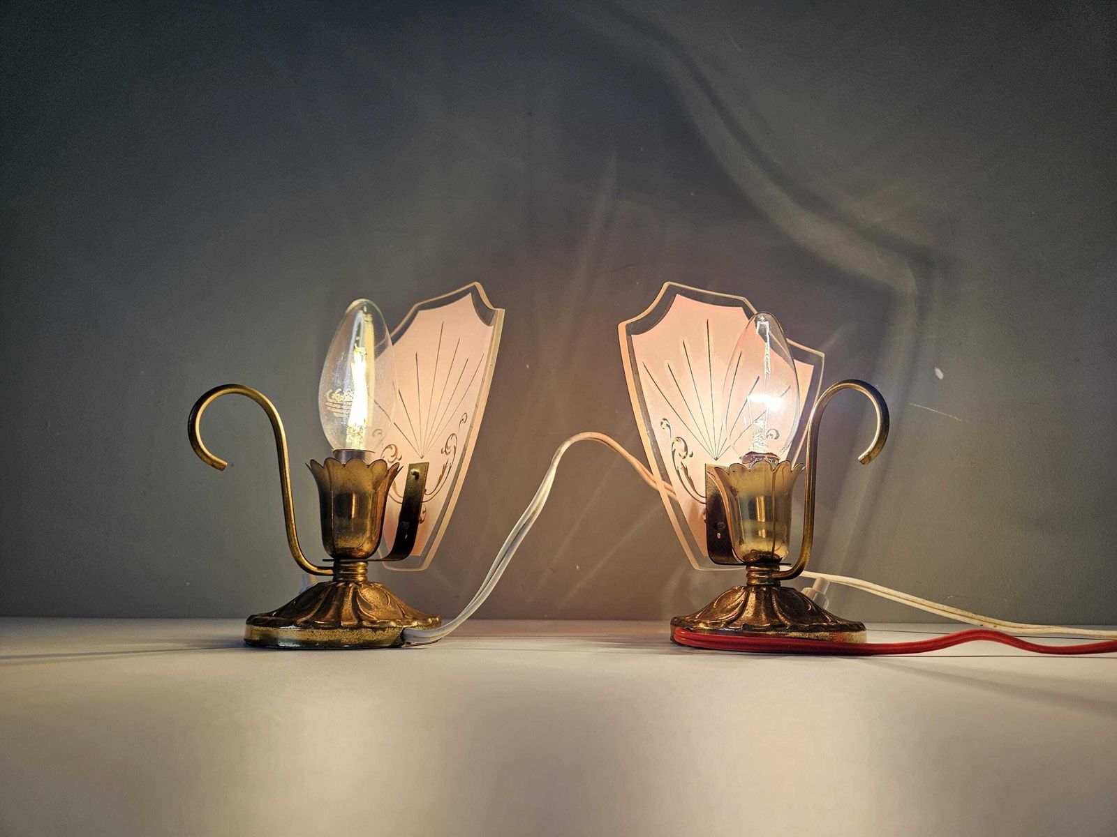 Pair Of Vintage Art Deco Table Lamps | Pink Glass & Brass Base | 1950s Bedside Lights photo 162.0