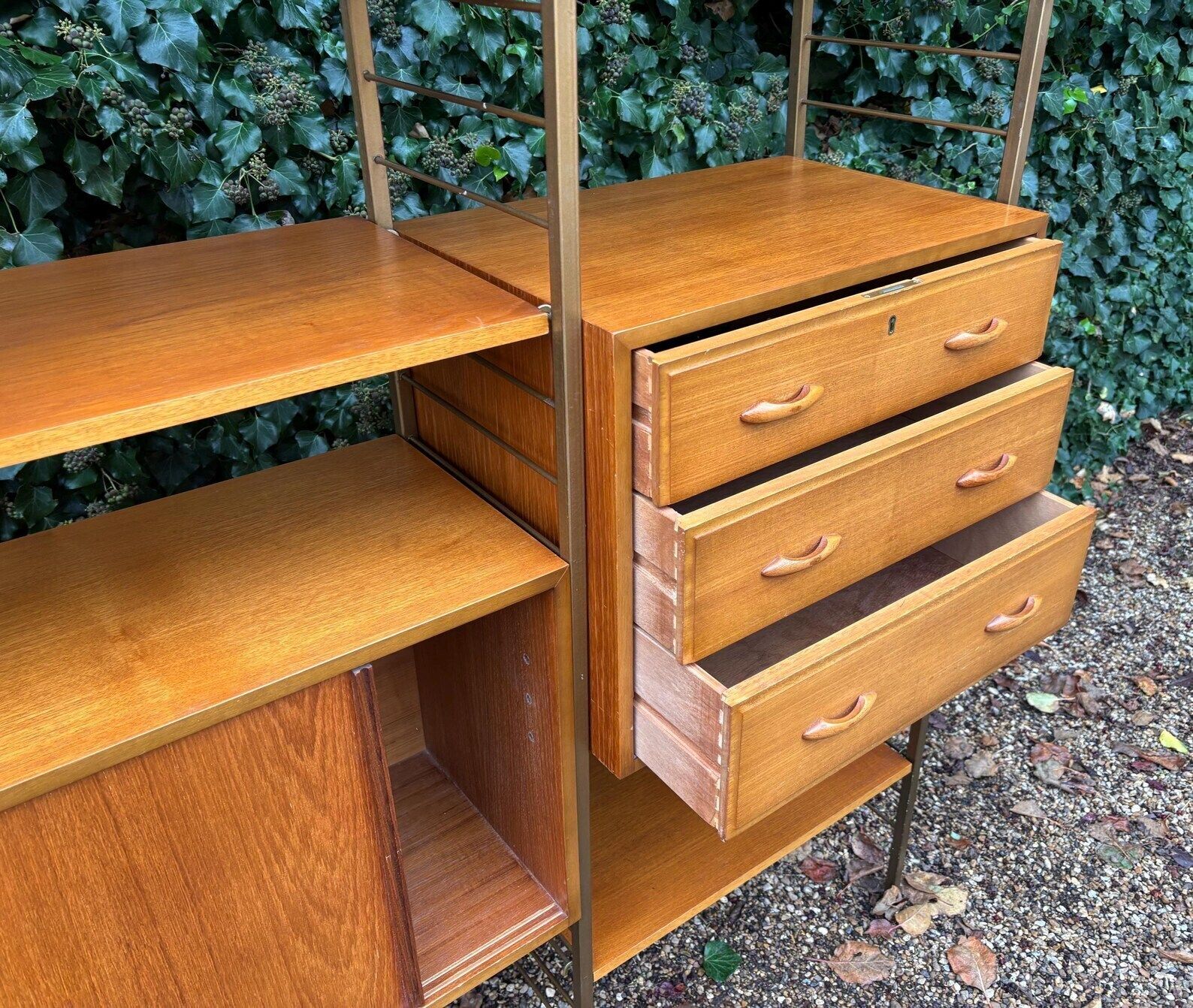 photo vinterior Mid Century Ladderax Modular Shelving Unit By Staples