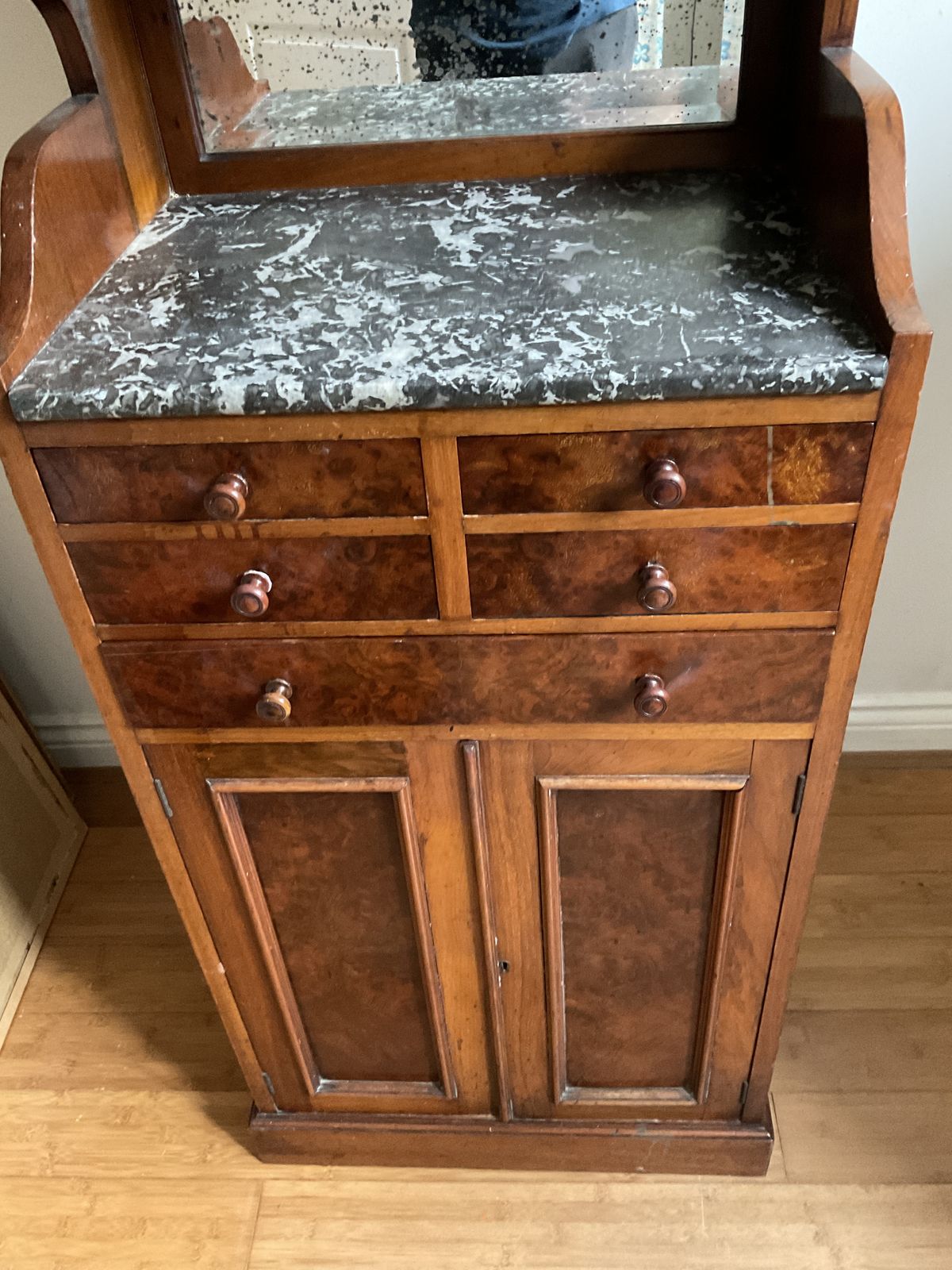 photo furniture Dental Surgery Cabinet By The Dental Manufacturing Co. Ltd., 1912.