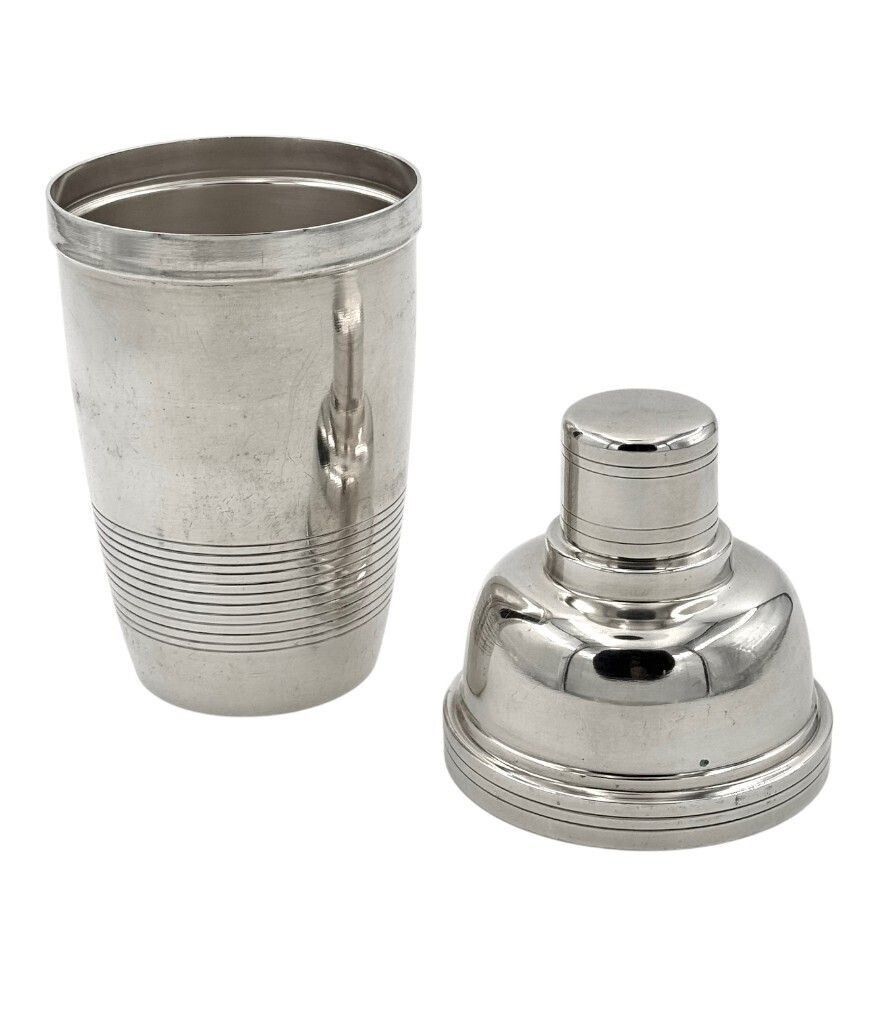 photo furniture A French Art Deco 1930s Silver Plated Cocktail Shaker