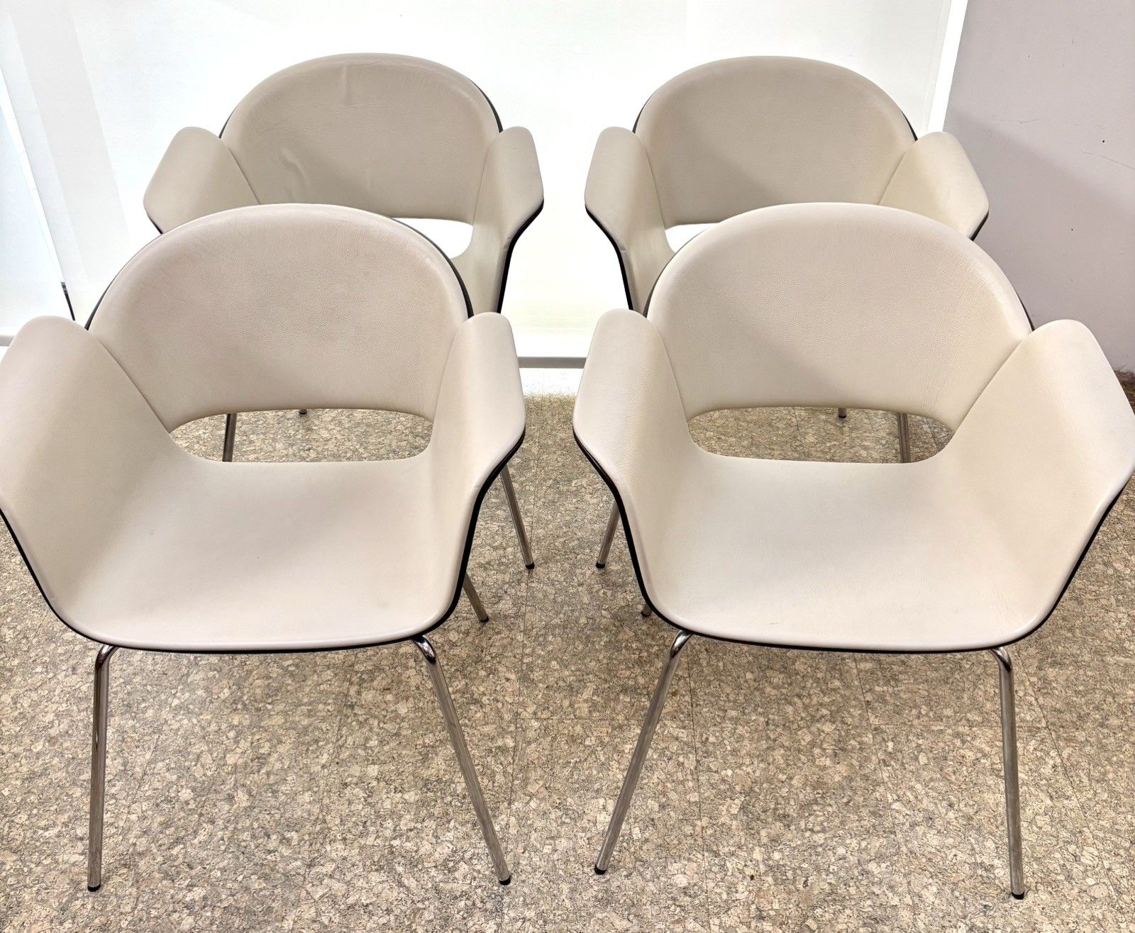 photo furniture Mid Century Modern Bene Plywood And Leather Dining Chairs Vintage Retro X 4