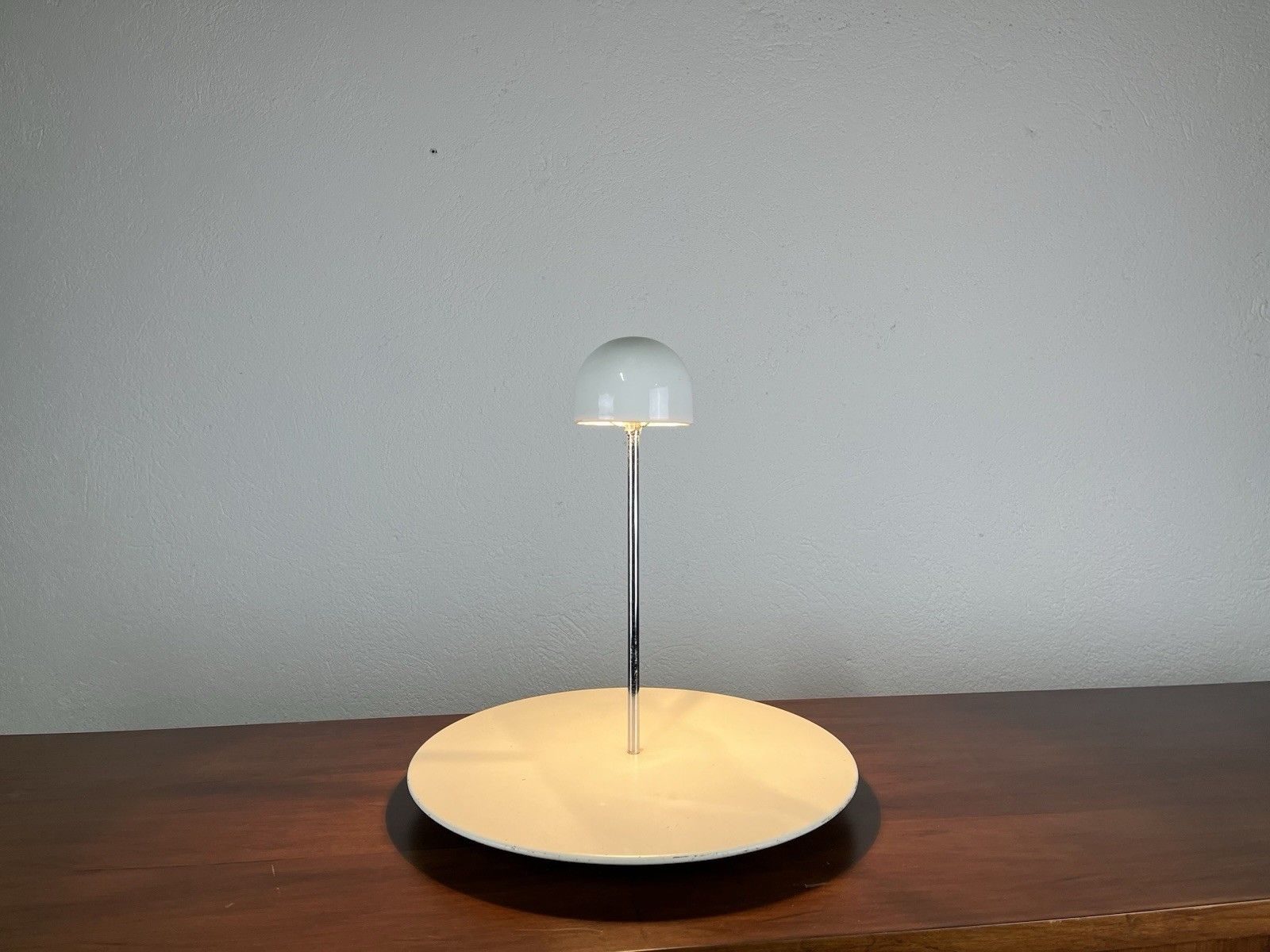 Lighting Nemea Vico Magistretti Artemide Metal Table Lamp 70’s Vintage Design photo