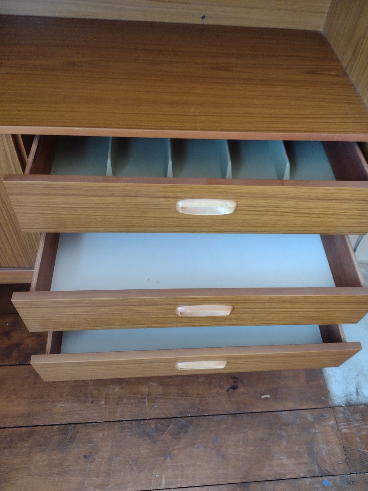 Schreiber Cocktail Cabinet, Mid 20th Century photo vinterior