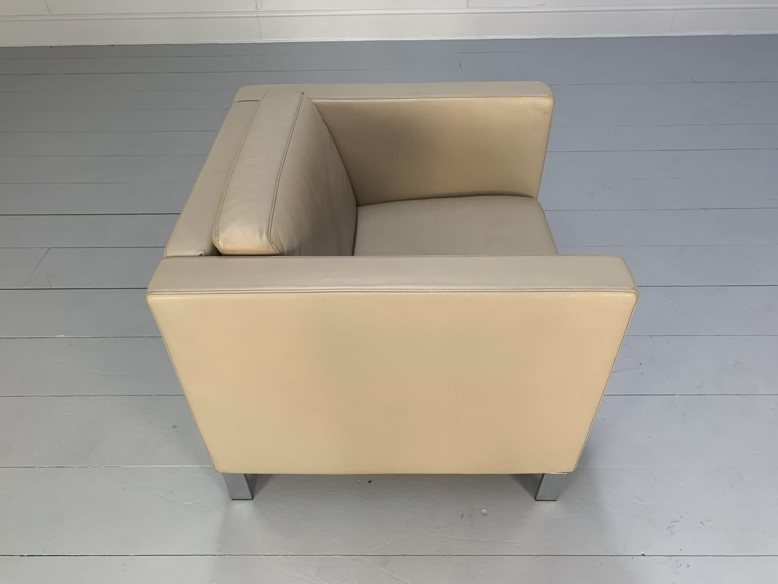 Walter Knoll “Foster 500.10” Armchair – In Ivory Leather photo 1400.0