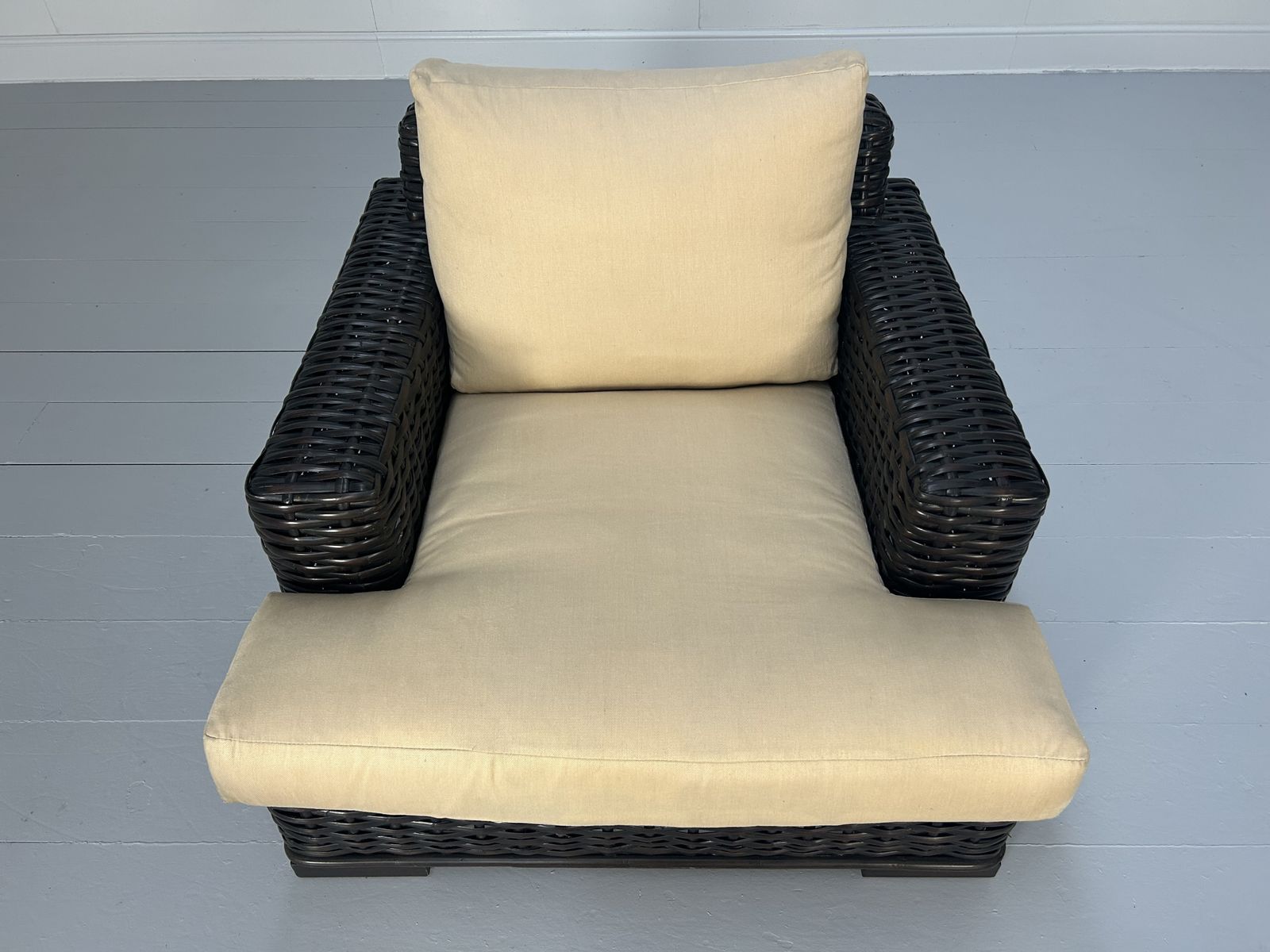 Ralph Lauren "Polo" Wicker Oversized Armchair With Linen Cushions photo vintage