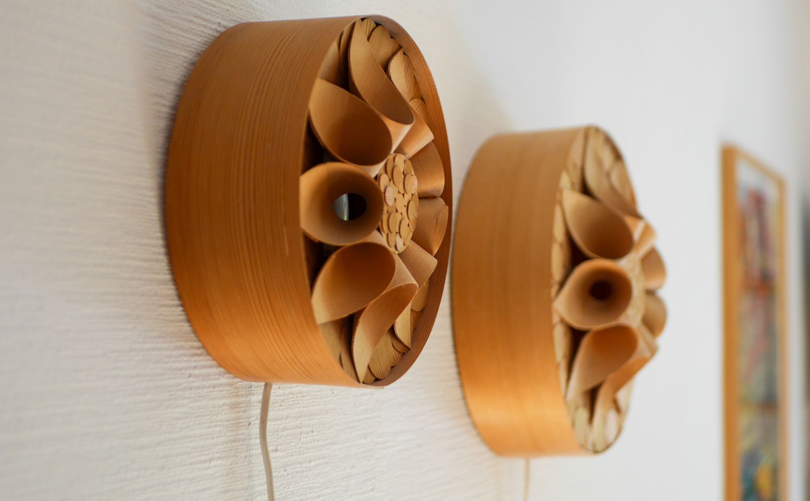 photo vinterior Zweedse Handgemaakte Houten Wandlampen, Set Van 2