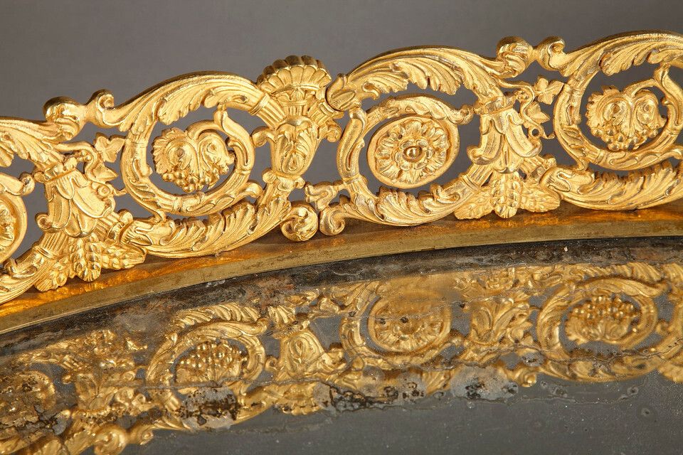photo vinterior Large Gilt Bronze Table Centerpiece, Restoration Period