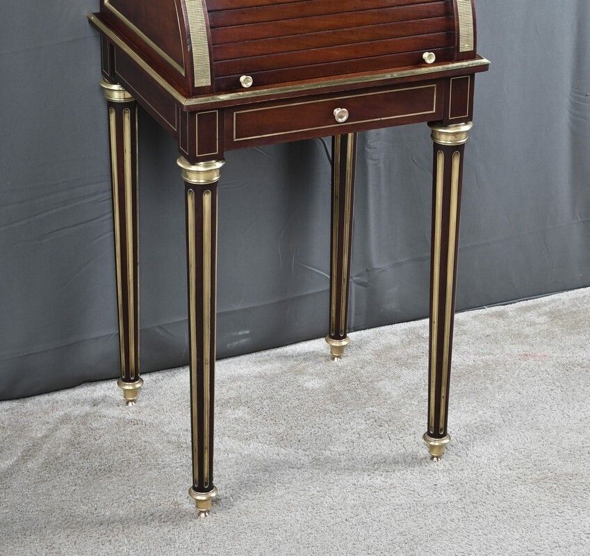 2420.0 Small Mahogany Parlor Cabinet, Louis XVI Style – Second Half Of The 19th Century photo