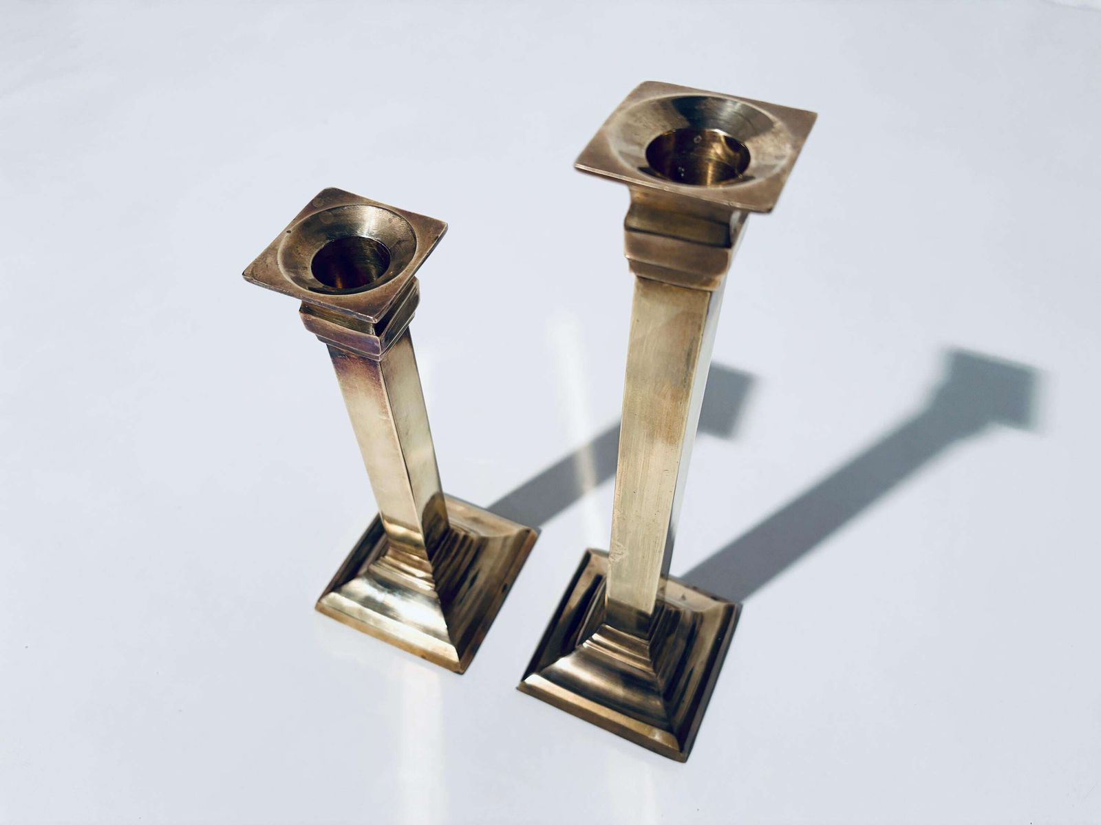 Two Brass Column Candle Holders / Hollywood Regency Classic Decor France photo vinterior