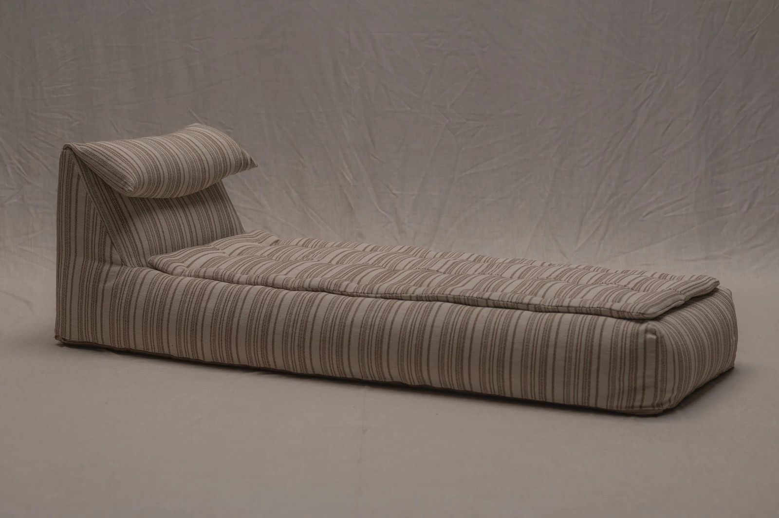 ‘Bambole’ Daybed By Mario Bellini For B&B Italia photo for sale
