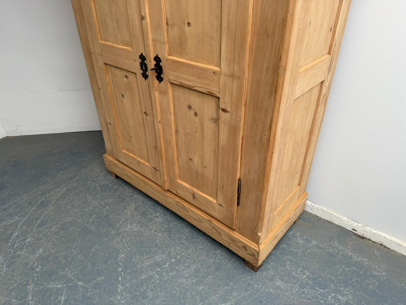 An Amazing Georgian Pine Linen Knockdown Wardrobe To Wax/Paint photo for sale
