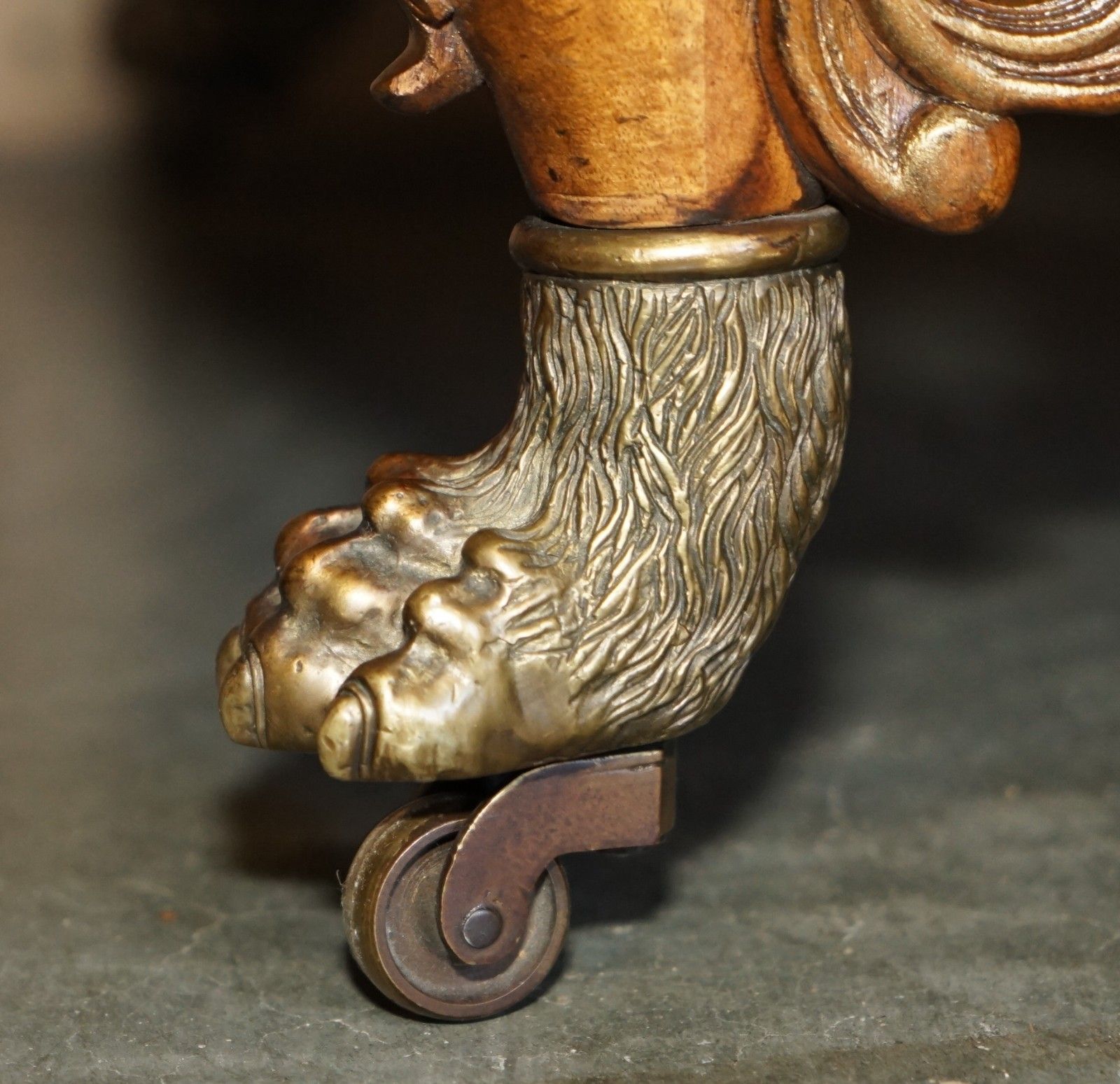 photo furniture Hand Carved Flamed Mahogany Gold Gilt Brass Lions Paw Feet Regency Chaise Lounge