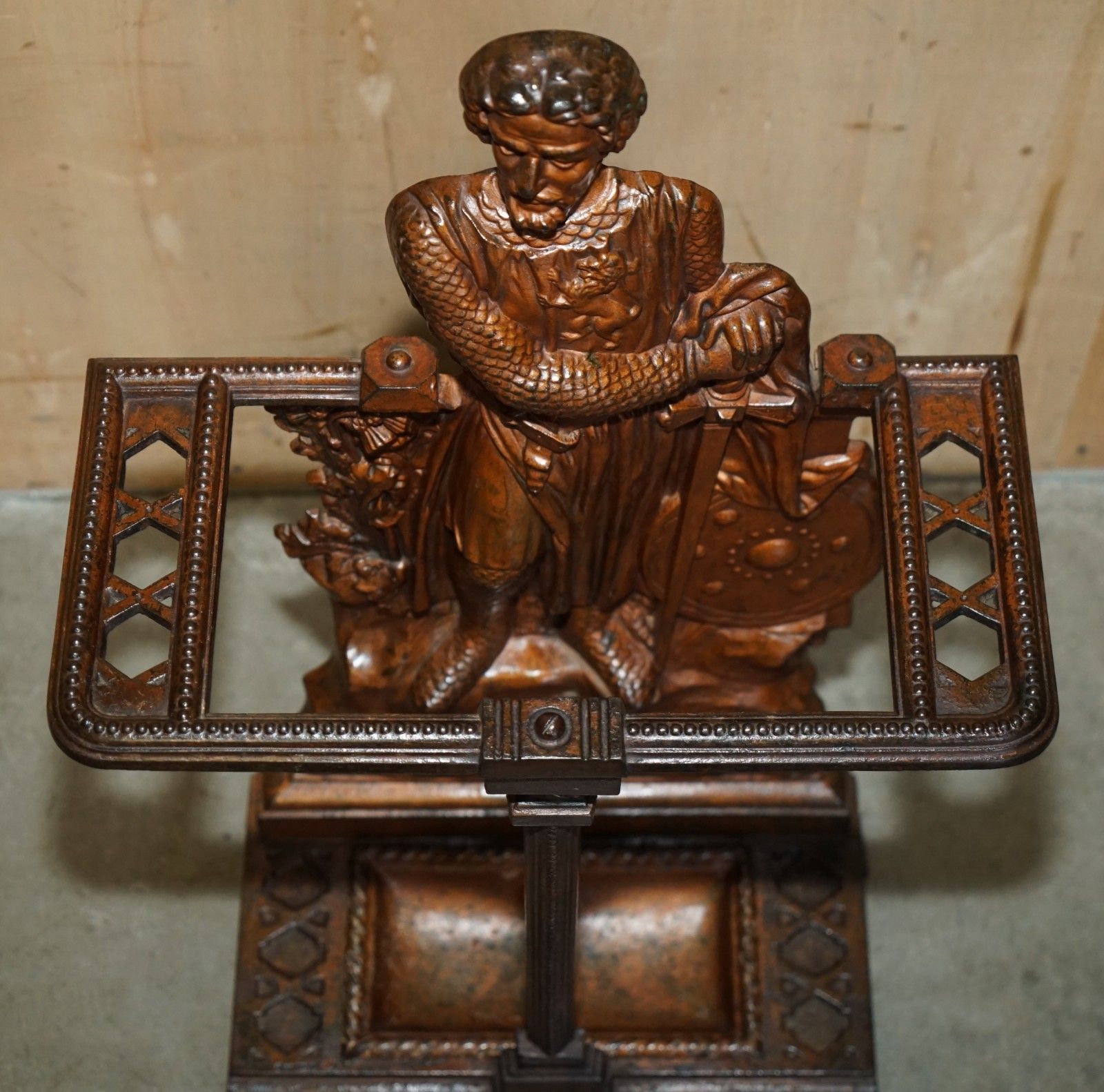 19th Century Scottish Cast Iron Umbrella Stand By Grahamston Of William Wallace photo 1395.0