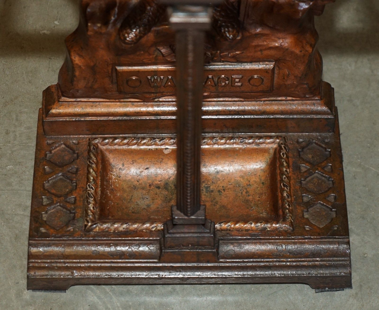 Home Decor 19th Century Scottish Cast Iron Umbrella Stand By Grahamston Of William Wallace photo