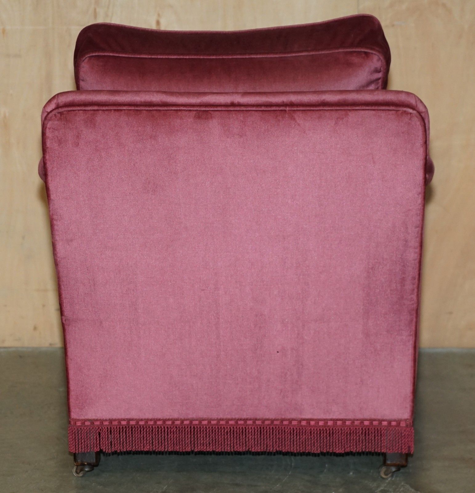 photo for sale Exquisite Victorian Salmon Velour Upholstered Sofa & Pair Of Armchairs Suite