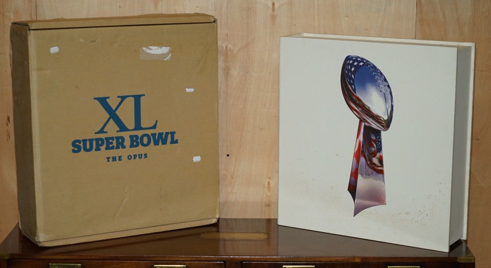 37kg Ltd Edition 825/20000 Xl Super Bowl The Opus American Nfl Football Book photo furniture