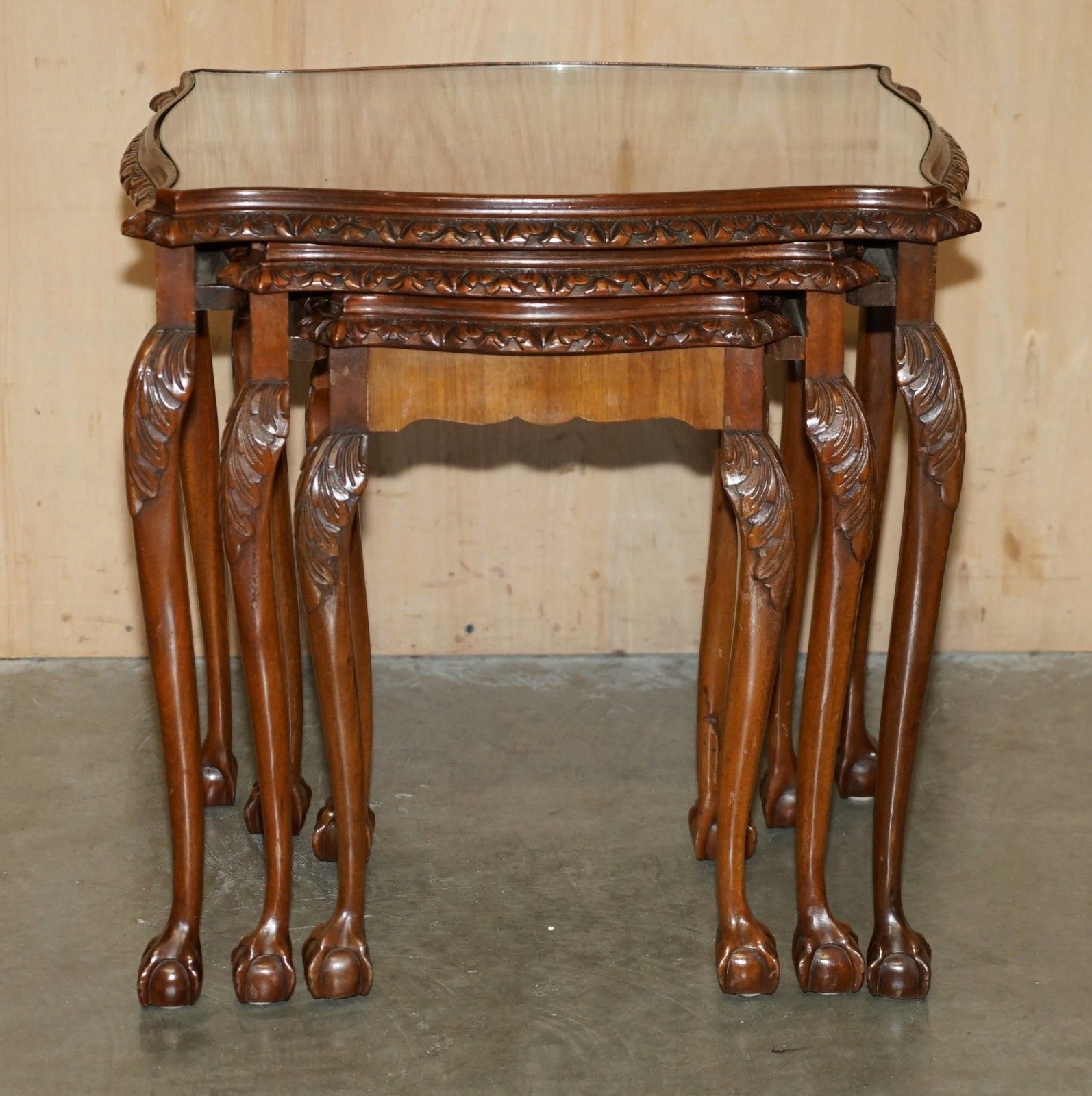 Lovely Vintage Nest Of Three Burr Walnut Claw & Ball Feet Side End Wine Tables photo Furniture