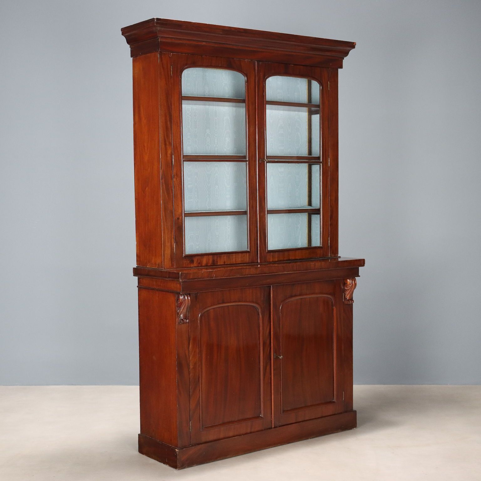 Victorian Bookcase Mahogany United Kingdom XIX Century