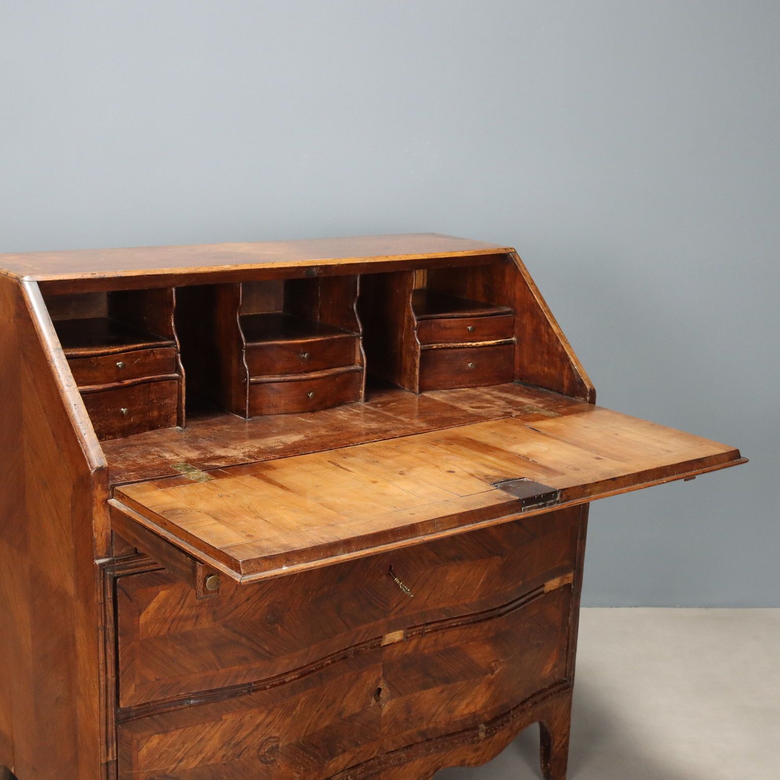 Antique Drop Leaf Cabinet Bois De Rose 9 Drawers XVIII Century photo for sale